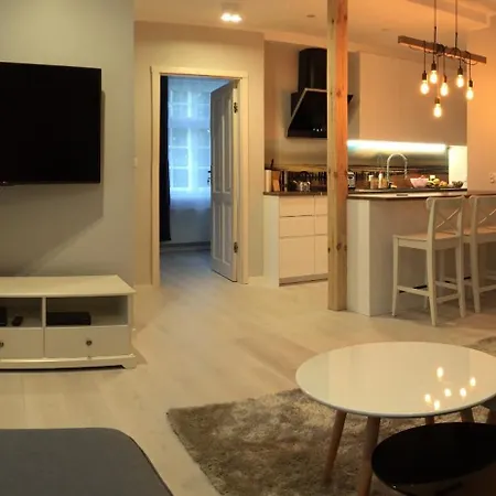 Sopot, Big For 6!!! Air Condition, Jacuzzi *