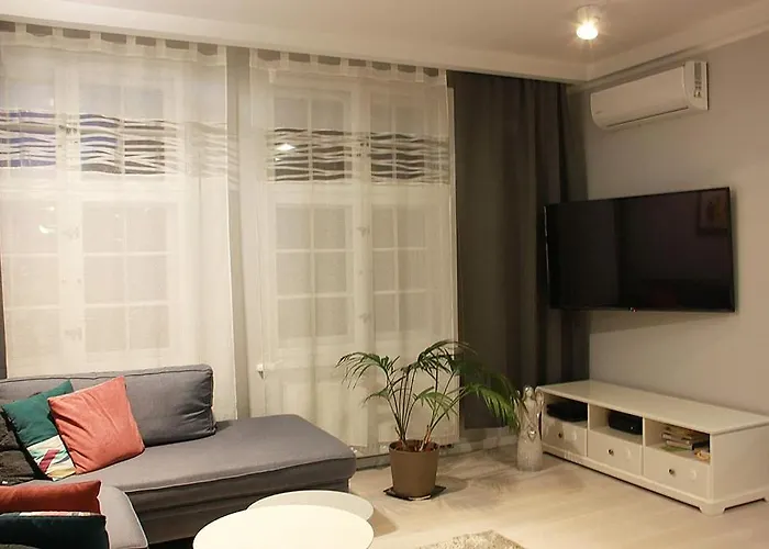 公寓 Sopot, Big For 6!!! Air Condition, Jacuzzi 索波特